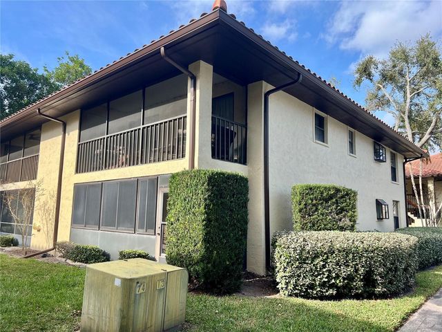 2101 HAMMOCK PINE BOULEVARD 2101, Clearwater, FL 33761