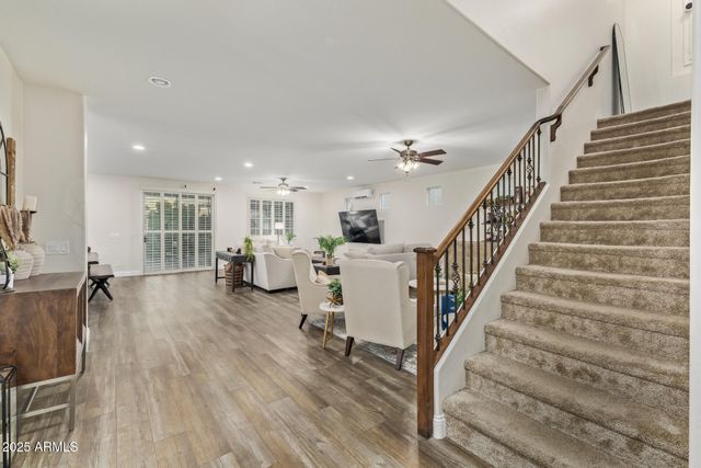 911 S WAYNE Drive, Chandler, AZ 85225