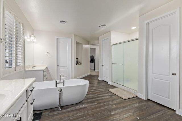 911 S WAYNE Drive, Chandler, AZ 85225