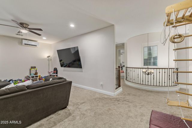 911 S WAYNE Drive, Chandler, AZ 85225