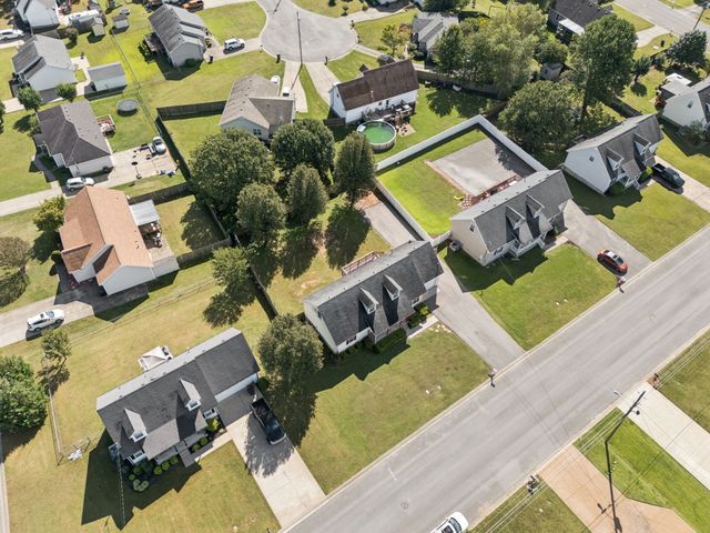 2914 Kedzie Dr, Murfreesboro, TN 37130