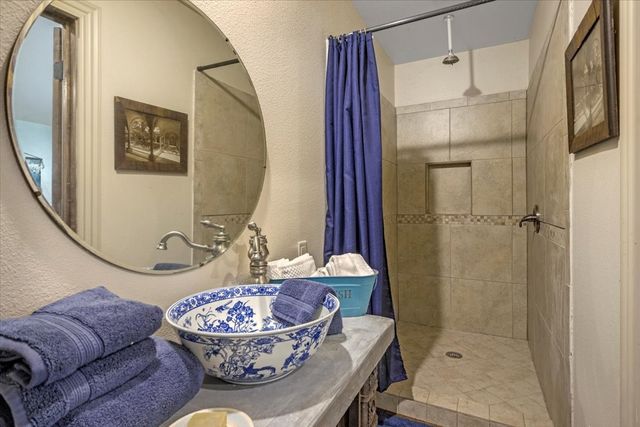 395 County Road 2482, Mineola, TX 75773