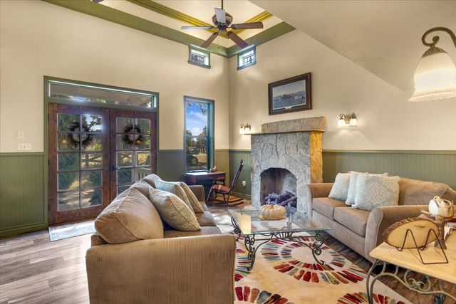 395 County Road 2482, Mineola, TX 75773