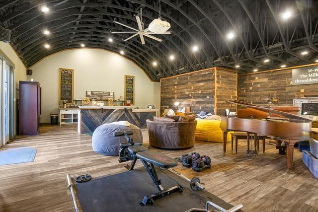 395 County Road 2482, Mineola, TX 75773