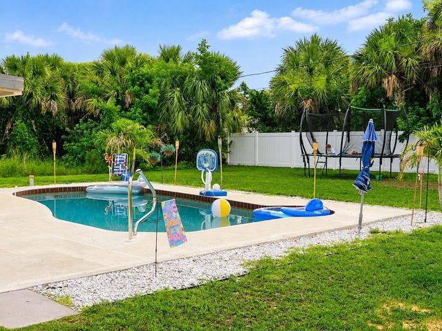 18295 VAN NUYS CIRCLE, Port Charlotte, FL 33948