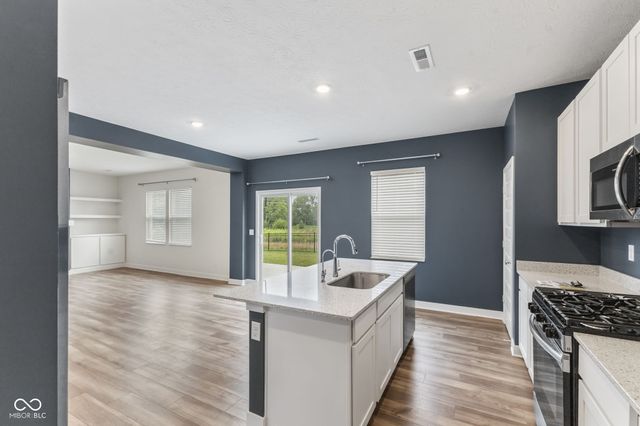 17324 Hanningfield Way, Westfield, IN 46074