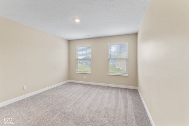 17324 Hanningfield Way, Westfield, IN 46074