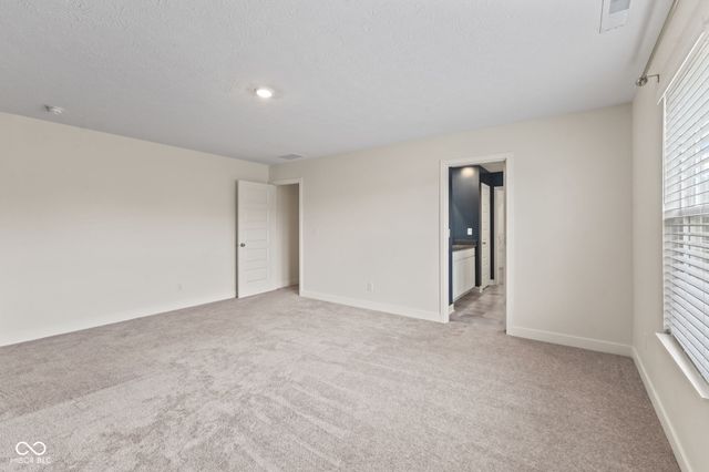 17324 Hanningfield Way, Westfield, IN 46074