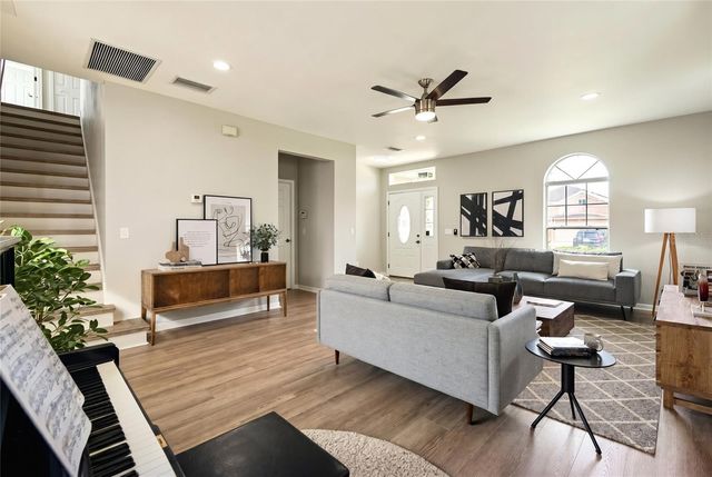 11062 PRAIRIE HAWK DRIVE, Orlando, FL 32837