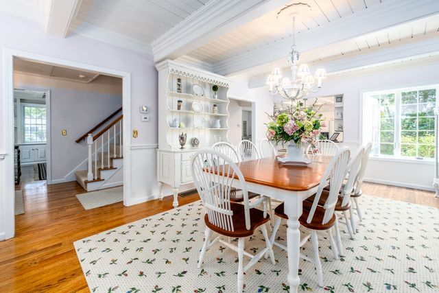 15 Long Pond Circle, Centerville, MA 02632