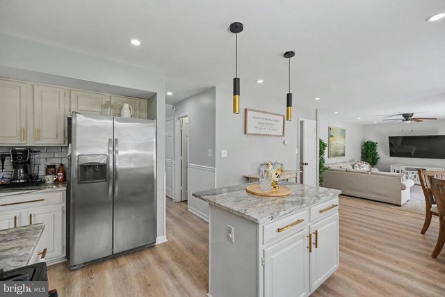 5000 YORK CT, Fredericksburg, VA 22408