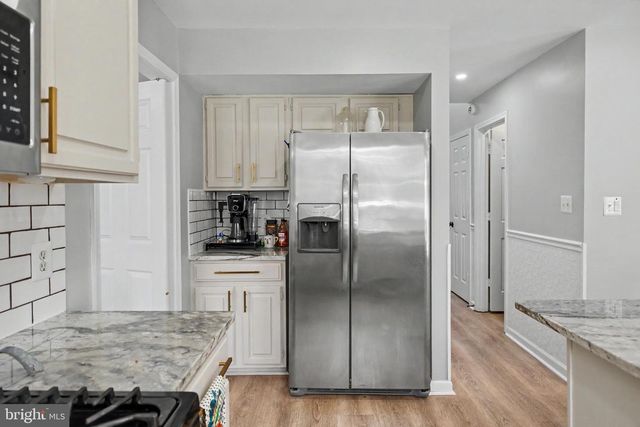 5000 YORK CT, Fredericksburg, VA 22408