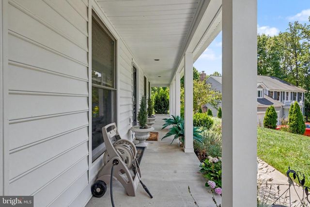 5000 YORK CT, Fredericksburg, VA 22408