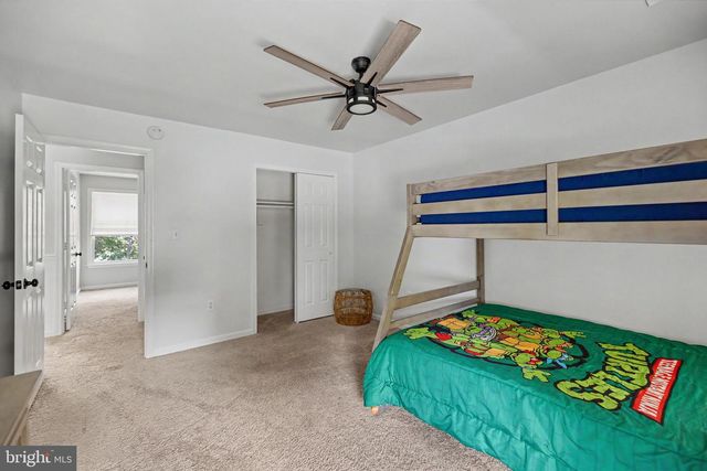 5000 YORK CT, Fredericksburg, VA 22408