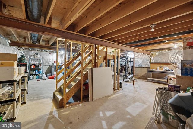 5000 YORK CT, Fredericksburg, VA 22408