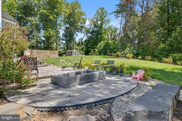 5000 YORK CT, Fredericksburg, VA 22408