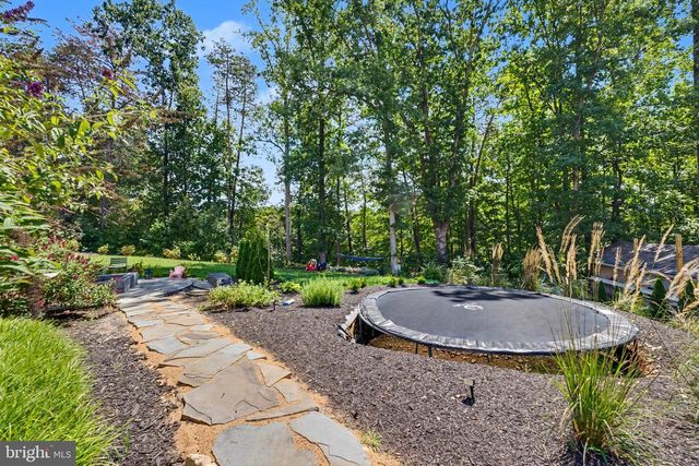 5000 YORK CT, Fredericksburg, VA 22408