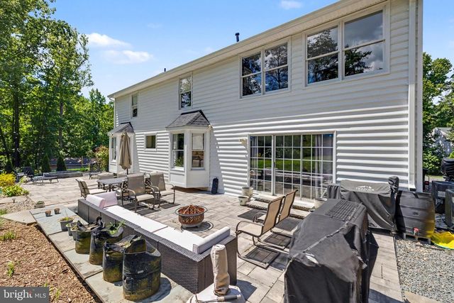 5000 YORK CT, Fredericksburg, VA 22408