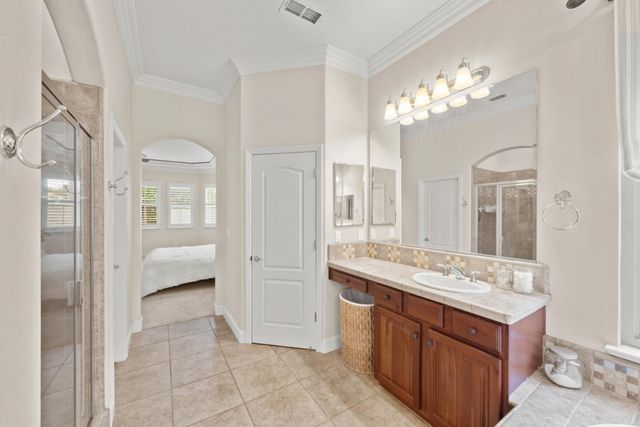 985 Lavastone Dr, Lincoln, CA 95648