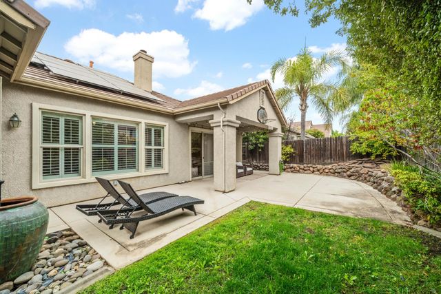 985 Lavastone Dr, Lincoln, CA 95648