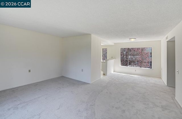 2700 Tice Creek Dr 3, Walnut Creek, CA 94595