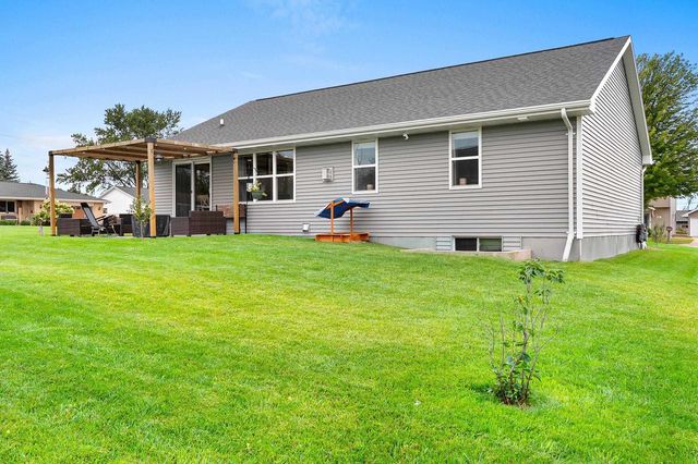 2608 HENDRICKS AVENUE, Kaukauna, WI 54130