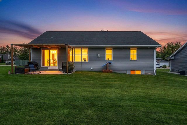 2608 HENDRICKS AVENUE, Kaukauna, WI 54130