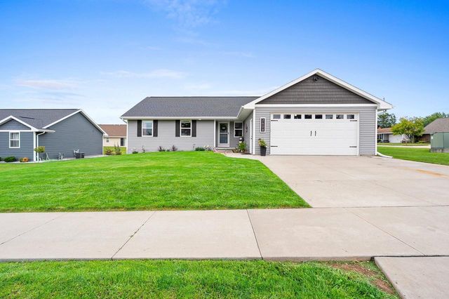 2608 HENDRICKS AVENUE, Kaukauna, WI 54130