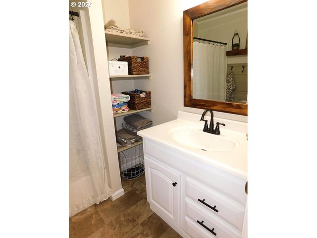 875 1ST Ave, Vernonia, OR 97064