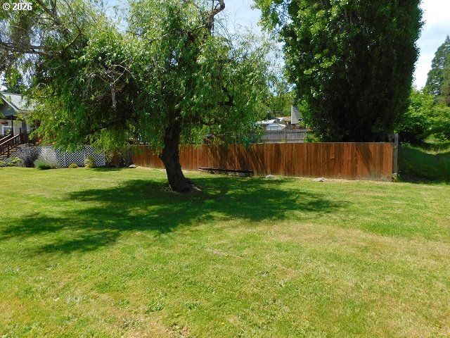 875 1ST Ave, Vernonia, OR 97064