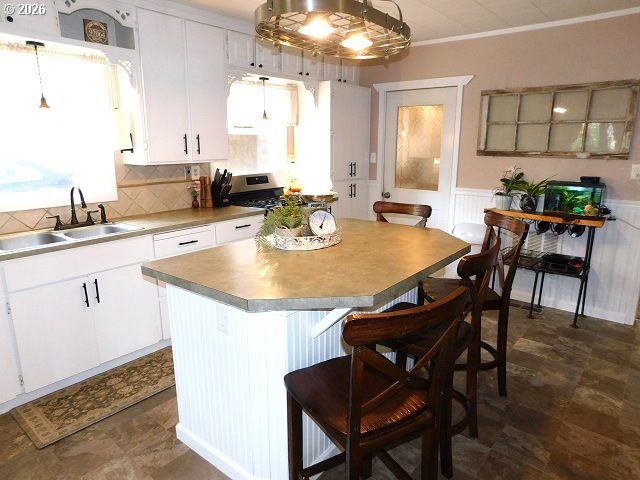 875 1ST Ave, Vernonia, OR 97064