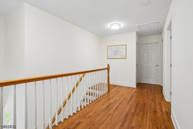 14 Eagle Dr, Raritan Twp., NJ 08551