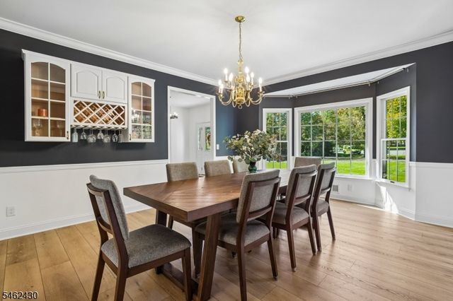 14 Eagle Dr, Raritan Twp., NJ 08551