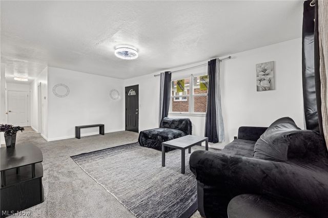 942 Winton Avenue, Akron, OH 44320