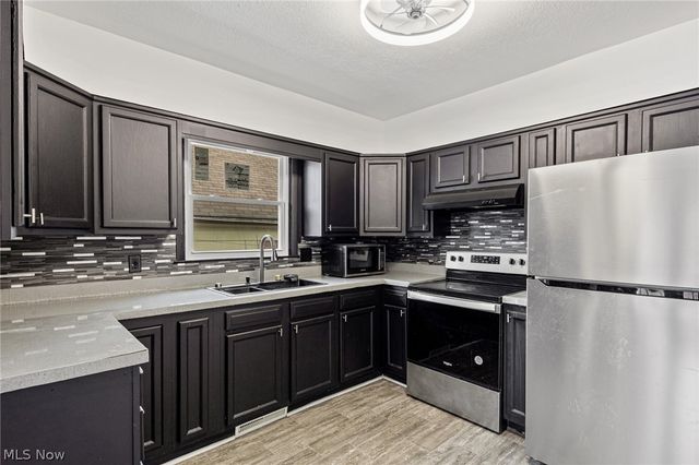 942 Winton Avenue, Akron, OH 44320