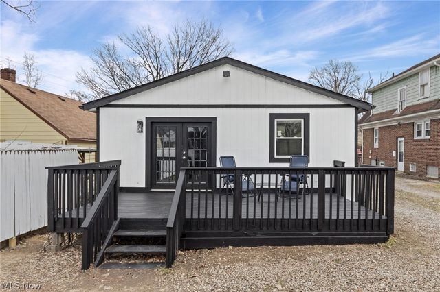 942 Winton Avenue, Akron, OH 44320