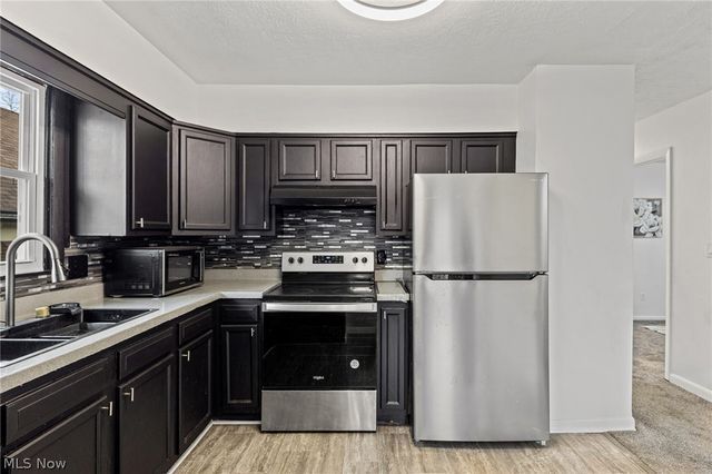 942 Winton Avenue, Akron, OH 44320