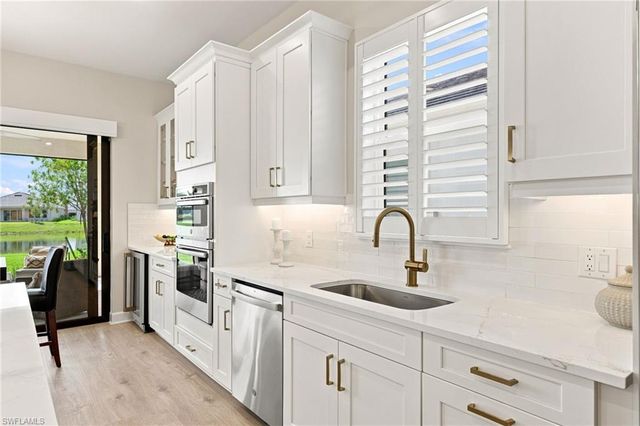 15638 Triesta LN, Naples, FL 34114