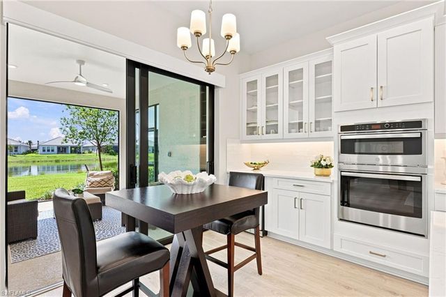 15638 Triesta LN, Naples, FL 34114