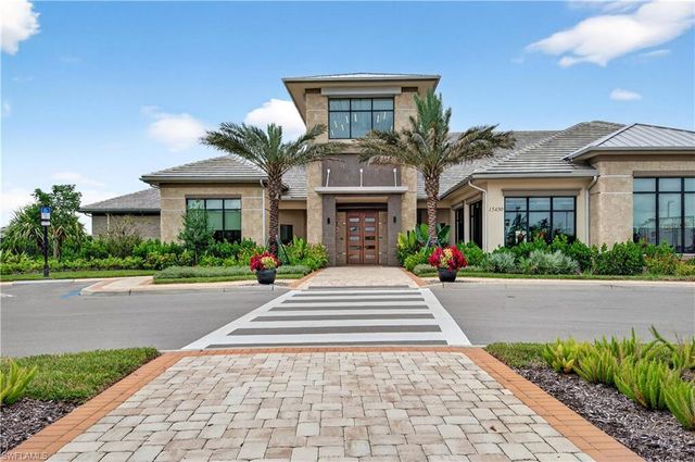15638 Triesta LN, Naples, FL 34114