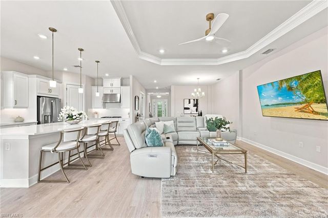 15638 Triesta LN, Naples, FL 34114