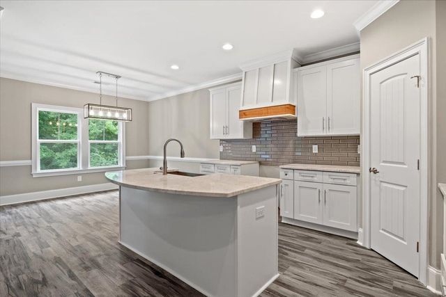 7138 Louisville Rd., Aynor, SC 29511