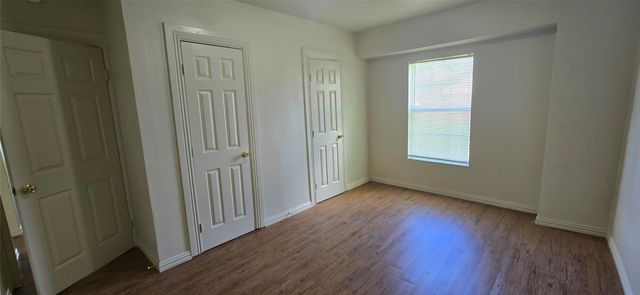 800 N 4th Street, Sanger, TX 76266