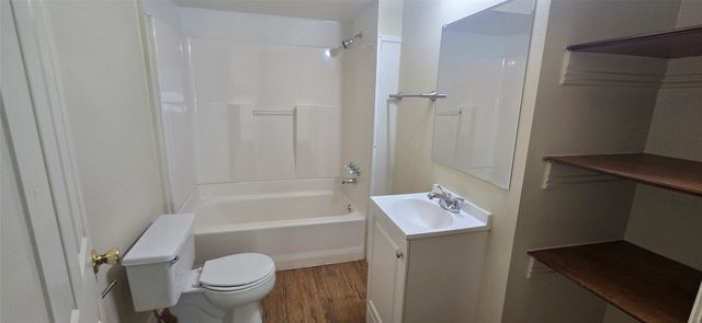 800 N 4th Street, Sanger, TX 76266