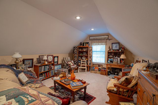 114 Mccullough Road NE, Cleveland, TN 37323