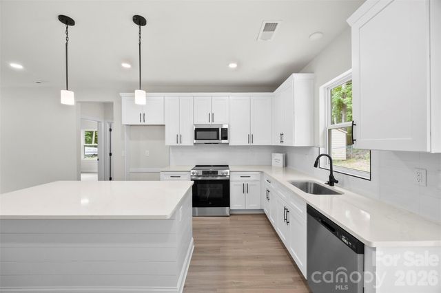 404 Brice Street, Kings Mountain, NC 28086