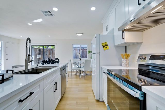 1351 Shawn Drive 2, San Jose, CA 95118