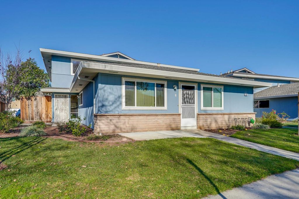 1351 Shawn Drive 2, San Jose, CA 95118