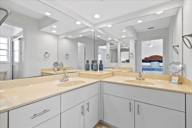 1121 Ocean Dunes Circle, Jupiter, FL 33477