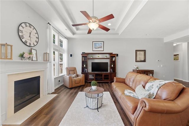 607 Inland WALK, Carrollton, VA 23314